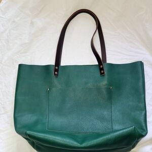 Portland Leather Oversized Bacalar Classic Tote